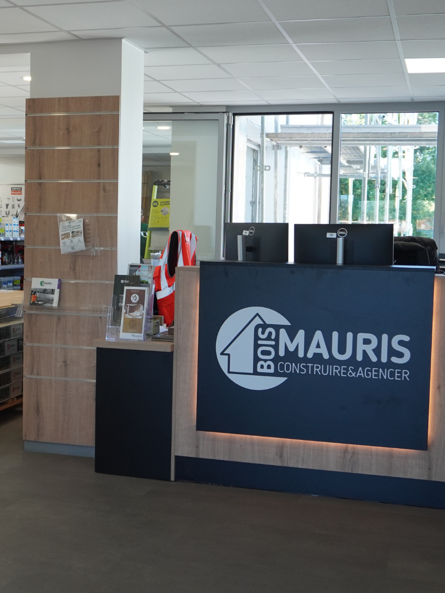 Comptoir de l'agence Mauris Bois à Sorbiers Saint-Etienne notre-comptoir-espace-accueil-mauris-bois-sorbiers-negoce-bois
